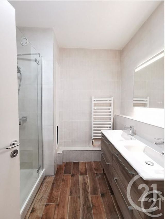 Appartement F3 à louer - 3 pièces - 86.03 m2 - NEUILLY SUR SEINE - 92 - ILE-DE-FRANCE - Century 21 Victor Hugo - Trocadéro