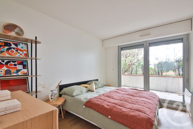 Appartement F3 à louer - 3 pièces - 74.0 m2 - PARIS - 75009 - ILE-DE-FRANCE - Century 21 Victor Hugo - Trocadéro