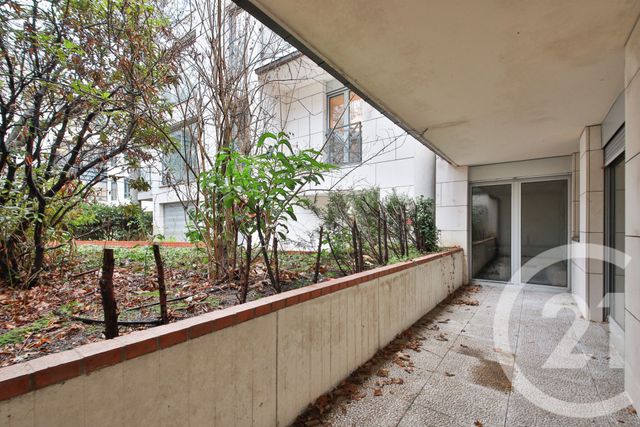 Appartement F3 à louer - 3 pièces - 74.0 m2 - PARIS - 75009 - ILE-DE-FRANCE - Century 21 Victor Hugo - Trocadéro