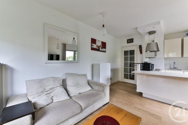 Appartement F3 à louer - 3 pièces - 61.08 m2 - PARIS - 75017 - ILE-DE-FRANCE - Century 21 Victor Hugo - Trocadéro