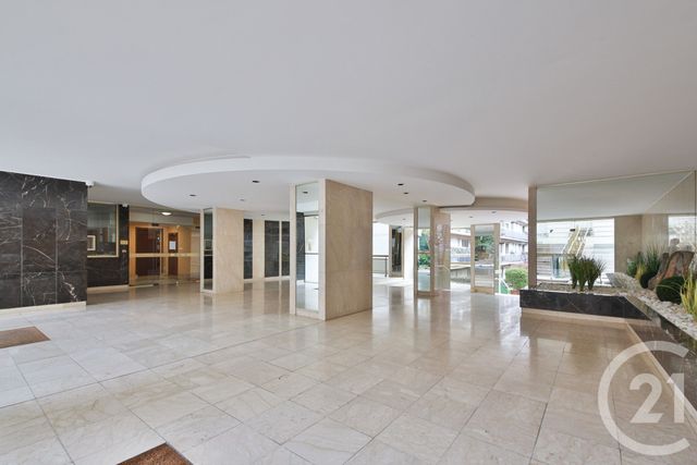 Appartement F2 à vendre - 2 pièces - 39.16 m2 - PARIS - 75016 - ILE-DE-FRANCE - Century 21 Victor Hugo - Trocadéro