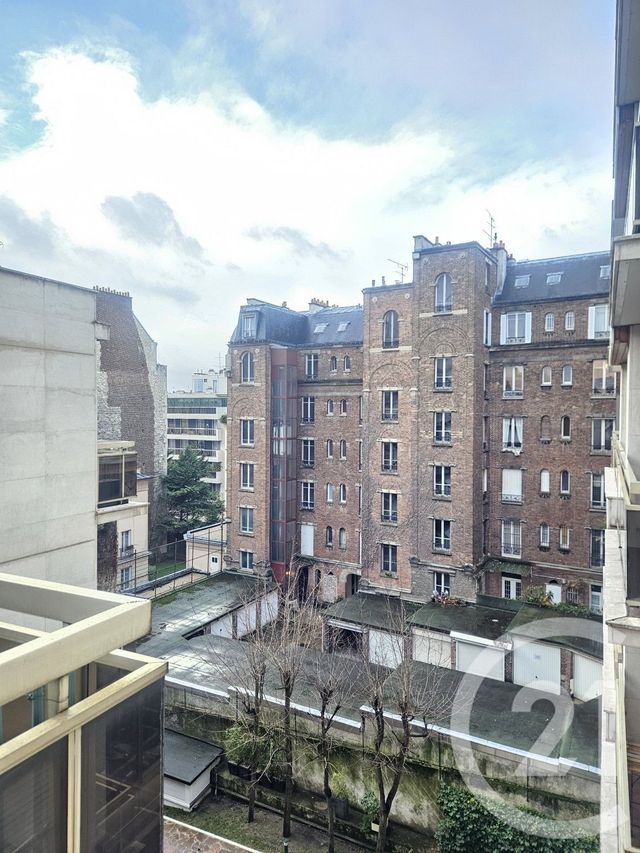 Appartement F2 à vendre - 2 pièces - 39.16 m2 - PARIS - 75016 - ILE-DE-FRANCE - Century 21 Victor Hugo - Trocadéro