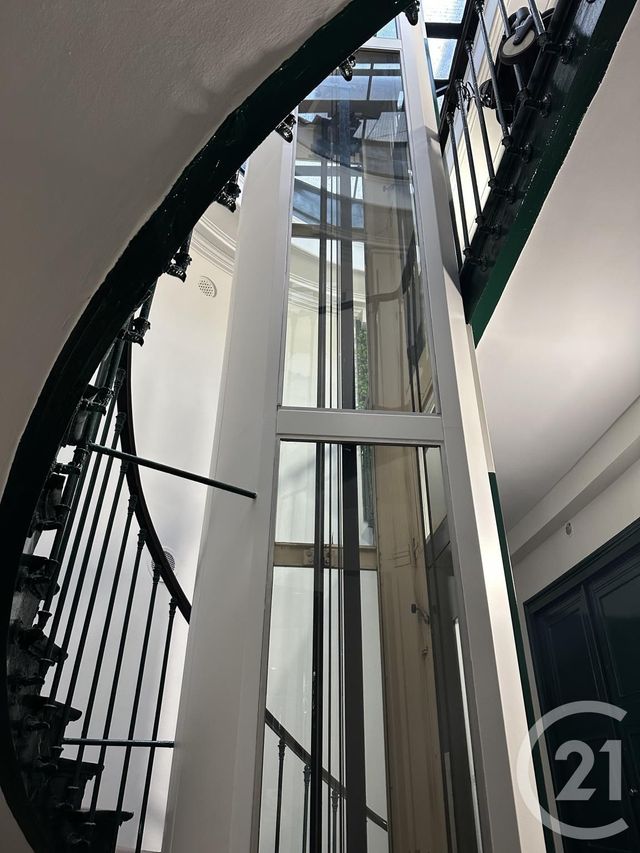 Appartement F3 à louer - 3 pièces - 69.65 m2 - PARIS - 75002 - ILE-DE-FRANCE - Century 21 Victor Hugo - Trocadéro