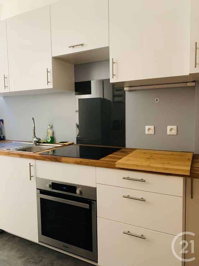 Appartement F3 à louer - 3 pièces - 59.75 m2 - PARIS - 75016 - ILE-DE-FRANCE - Century 21 Victor Hugo - Trocadéro