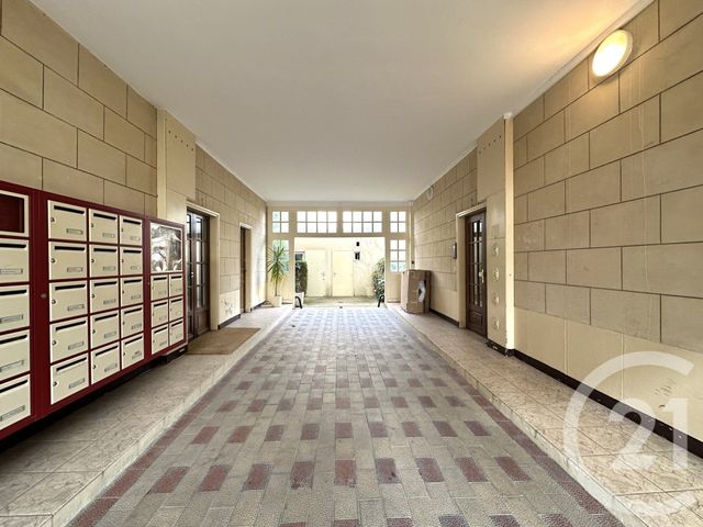 Appartement F2 à louer - 2 pièces - 33.64 m2 - BOULOGNE BILLANCOURT - 92 - ILE-DE-FRANCE - Century 21 Victor Hugo - Trocadéro