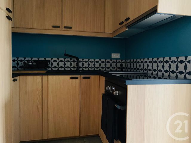 Appartement F1 à louer - 1 pièce - 32.01 m2 - PARIS - 75017 - ILE-DE-FRANCE - Century 21 Victor Hugo - Trocadéro