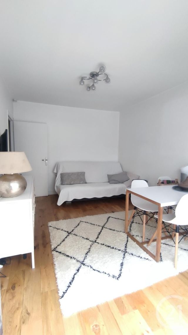 Appartement F1 à louer - 1 pièce - 26.35 m2 - PARIS - 75016 - ILE-DE-FRANCE - Century 21 Victor Hugo - Trocadéro