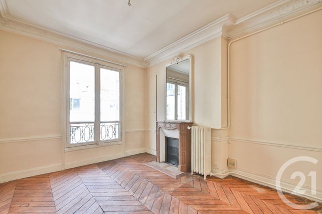 Appartement F6 à vendre - 6 pièces - 130.7 m2 - PARIS - 75008 - ILE-DE-FRANCE - Century 21 Victor Hugo - Trocadéro