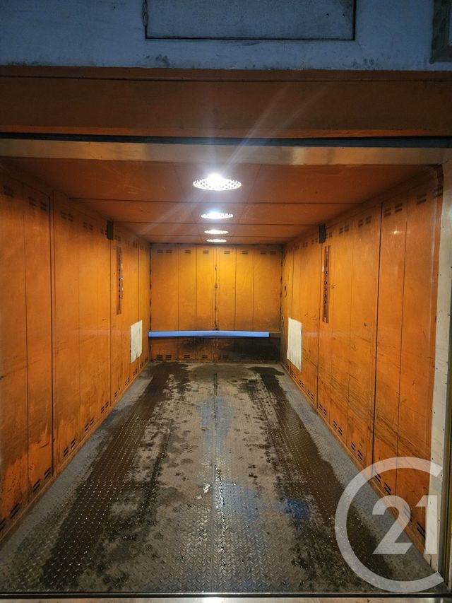 Appartement F1 à louer - 1 pièce - 42.59 m2 - PARIS - 75016 - ILE-DE-FRANCE - Century 21 Victor Hugo - Trocadéro