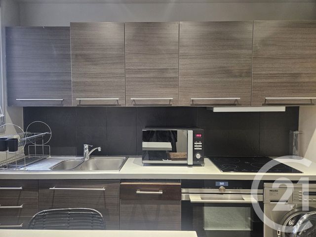 Appartement F1 à louer - 1 pièce - 42.59 m2 - PARIS - 75016 - ILE-DE-FRANCE - Century 21 Victor Hugo - Trocadéro