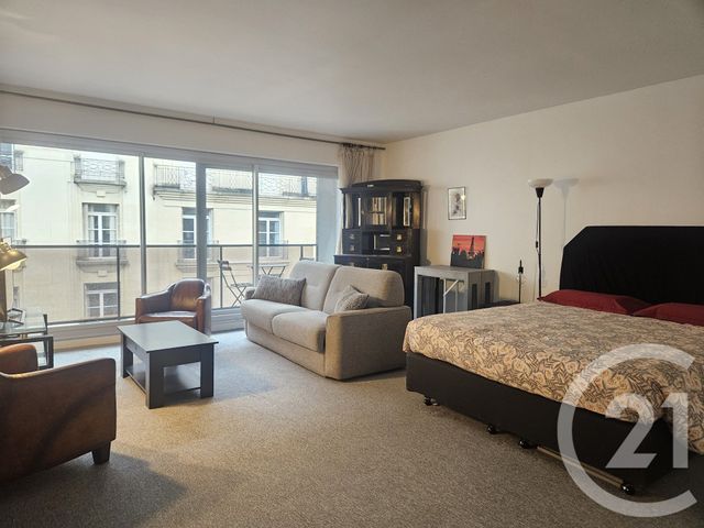 Appartement F1 à louer - 1 pièce - 42.59 m2 - PARIS - 75016 - ILE-DE-FRANCE - Century 21 Victor Hugo - Trocadéro