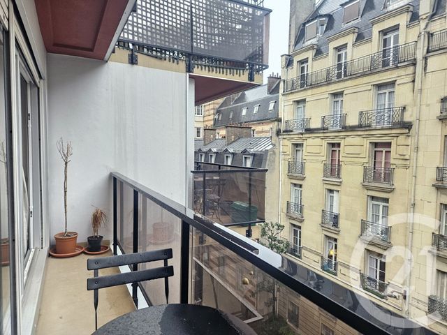 Appartement F1 à louer - 1 pièce - 42.59 m2 - PARIS - 75016 - ILE-DE-FRANCE - Century 21 Victor Hugo - Trocadéro