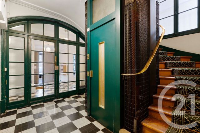 Appartement F2 à vendre - 2 pièces - 40.22 m2 - PARIS - 75017 - ILE-DE-FRANCE - Century 21 Victor Hugo - Trocadéro