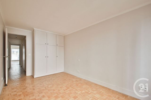 Appartement F4 à vendre - 4 pièces - 80.74 m2 - PARIS - 75016 - ILE-DE-FRANCE - Century 21 Victor Hugo - Trocadéro
