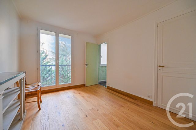 Appartement F5 à vendre - 5 pièces - 111.29 m2 - PARIS - 75016 - ILE-DE-FRANCE - Century 21 Victor Hugo - Trocadéro