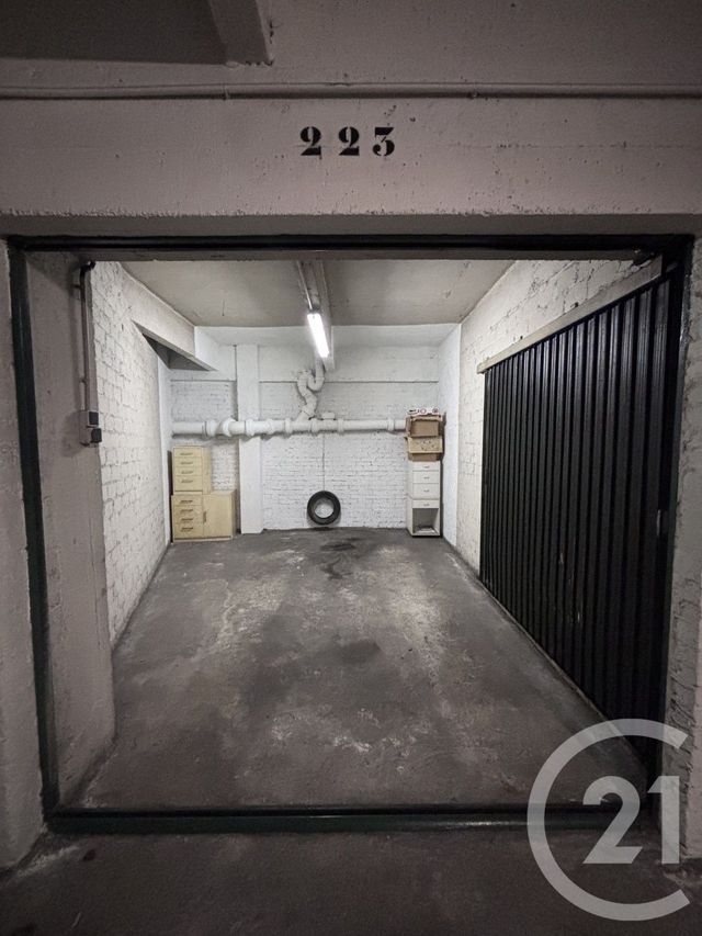 parking - PARIS - 75016