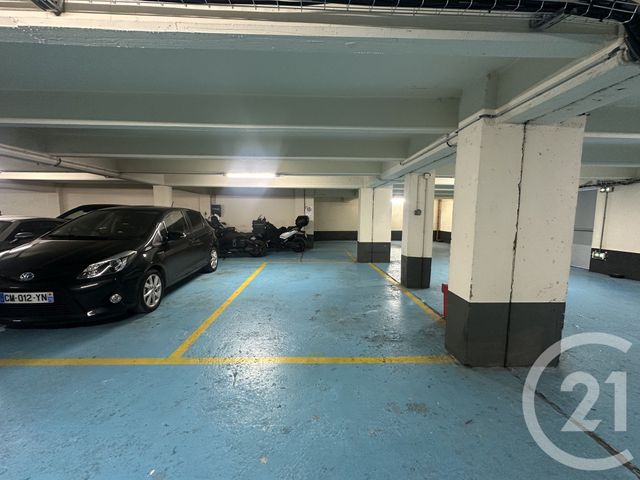 parking à louer - 12.41 m2 - PARIS - 75016 - ILE-DE-FRANCE - Century 21 Victor Hugo - Trocadéro