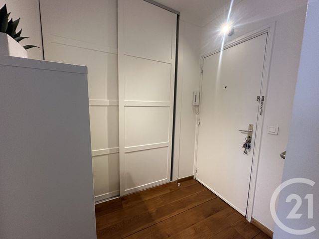 Appartement Studio à louer - 1 pièce - 31.18 m2 - PARIS - 75116 - ILE-DE-FRANCE - Century 21 Victor Hugo - Trocadéro