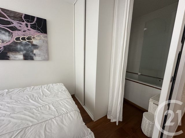 Appartement Studio à louer - 1 pièce - 31.18 m2 - PARIS - 75116 - ILE-DE-FRANCE - Century 21 Victor Hugo - Trocadéro