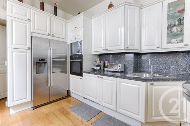 Appartement F6 à vendre - 6 pièces - 199.6 m2 - PARIS - 75116 - ILE-DE-FRANCE - Century 21 Victor Hugo - Trocadéro