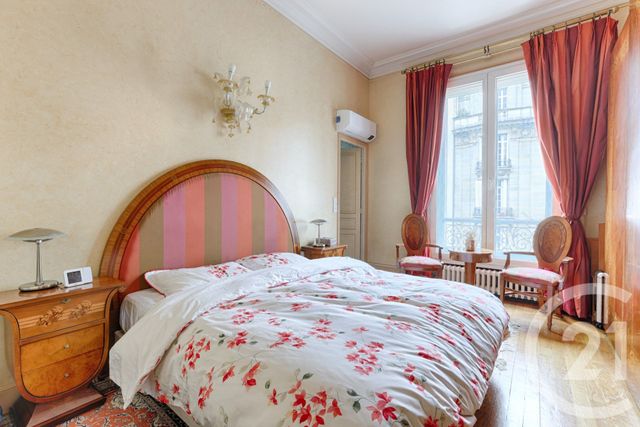 Appartement F6 à vendre - 6 pièces - 199.6 m2 - PARIS - 75116 - ILE-DE-FRANCE - Century 21 Victor Hugo - Trocadéro