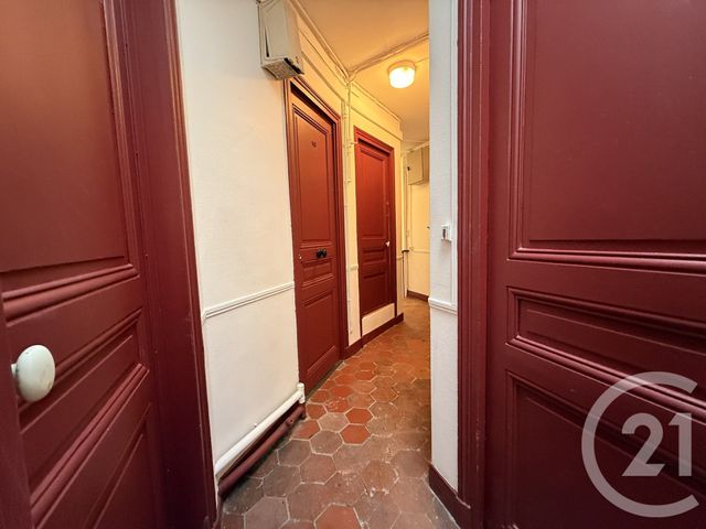 Appartement Studio à vendre - 1 pièce - 17.62 m2 - PARIS - 75016 - ILE-DE-FRANCE - Century 21 Victor Hugo - Trocadéro