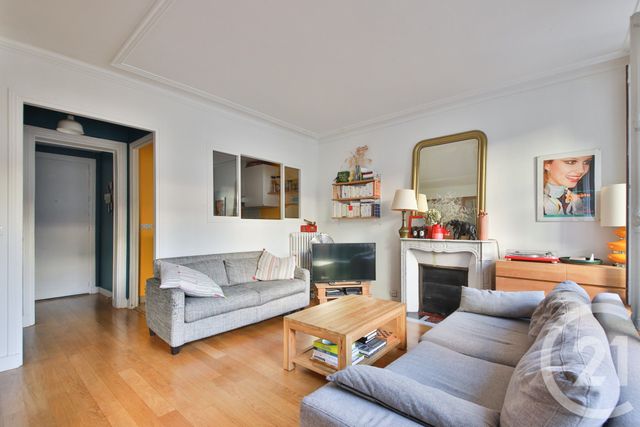 Appartement F4 à vendre - 4 pièces - 86.31 m2 - PARIS - 75009 - ILE-DE-FRANCE - Century 21 Victor Hugo - Trocadéro