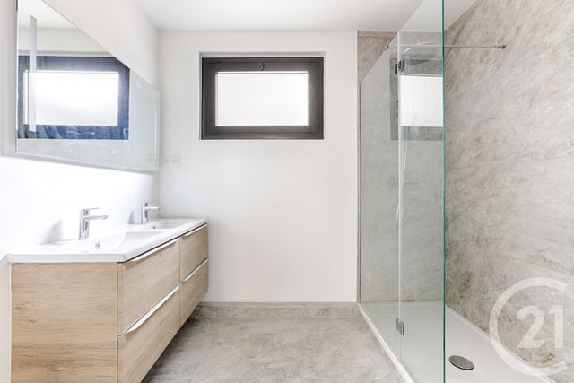 Appartement F4 à vendre - 4 pièces - 89.26 m2 - PARIS - 75016 - ILE-DE-FRANCE - Century 21 Victor Hugo - Trocadéro