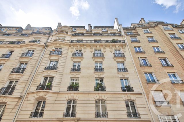 Appartement F5 à vendre - 5 pièces - 110.0 m2 - PARIS - 75016 - ILE-DE-FRANCE - Century 21 Victor Hugo - Trocadéro