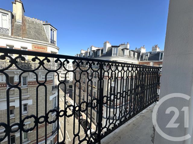 Appartement Studio à louer - 1 pièce - 21.13 m2 - PARIS - 75015 - ILE-DE-FRANCE - Century 21 Victor Hugo - Trocadéro