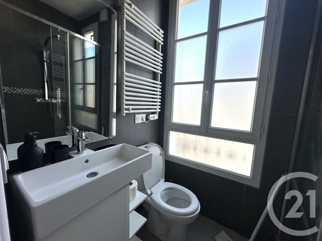 Appartement Studio à louer - 1 pièce - 21.13 m2 - PARIS - 75015 - ILE-DE-FRANCE - Century 21 Victor Hugo - Trocadéro
