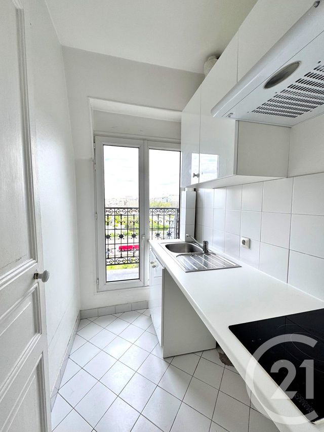 Appartement F2 à louer - 2 pièces - 31.37 m2 - NEUILLY SUR SEINE - 92 - ILE-DE-FRANCE - Century 21 Victor Hugo - Trocadéro