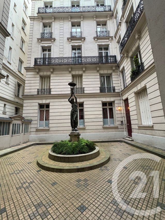 Appartement F2 à louer - 2 pièces - 31.37 m2 - NEUILLY SUR SEINE - 92 - ILE-DE-FRANCE - Century 21 Victor Hugo - Trocadéro