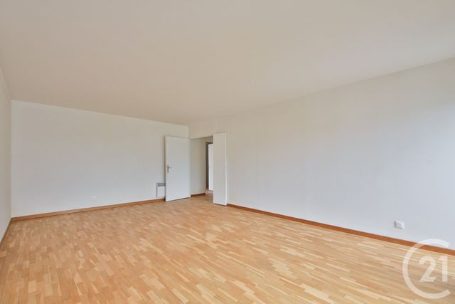 Appartement F4 à vendre - 4 pièces - 106.1 m2 - SURESNES - 92 - ILE-DE-FRANCE - Century 21 Victor Hugo - Trocadéro