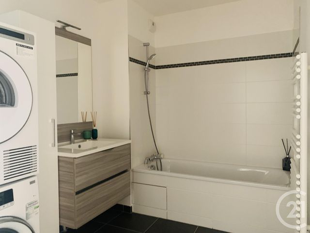 Appartement F3 à louer - 3 pièces - 76.46 m2 - ASNIERES SUR SEINE - 92 - ILE-DE-FRANCE - Century 21 Victor Hugo - Trocadéro