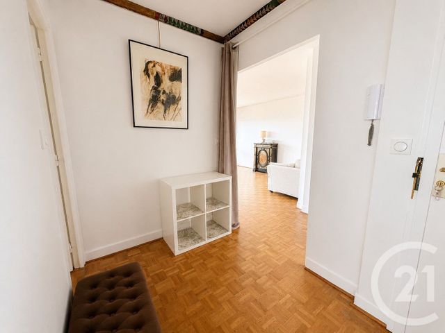 Appartement F2 à louer - 2 pièces - 64.96 m2 - PARIS - 75015 - ILE-DE-FRANCE - Century 21 Victor Hugo - Trocadéro
