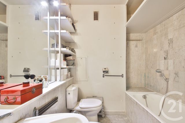 Appartement F6 à vendre - 6 pièces - 139.72 m2 - PARIS - 75116 - ILE-DE-FRANCE - Century 21 Victor Hugo - Trocadéro