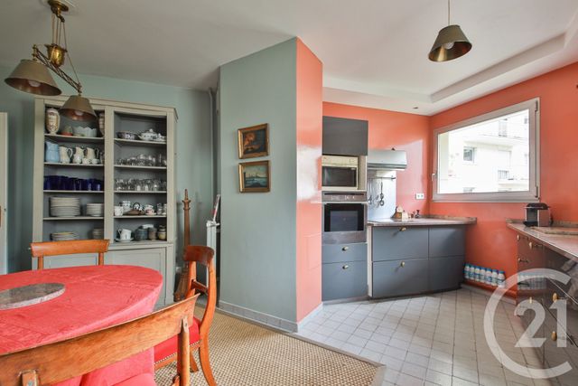 Appartement F6 à vendre - 6 pièces - 139.72 m2 - PARIS - 75116 - ILE-DE-FRANCE - Century 21 Victor Hugo - Trocadéro