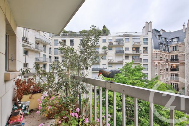 Appartement F6 à vendre - 6 pièces - 139.72 m2 - PARIS - 75116 - ILE-DE-FRANCE - Century 21 Victor Hugo - Trocadéro