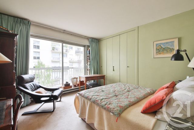 Appartement F6 à vendre - 6 pièces - 139.72 m2 - PARIS - 75116 - ILE-DE-FRANCE - Century 21 Victor Hugo - Trocadéro