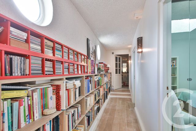 Appartement F5 à vendre - 4 pièces - 169.78 m2 - SURESNES - 92 - ILE-DE-FRANCE - Century 21 Victor Hugo - Trocadéro