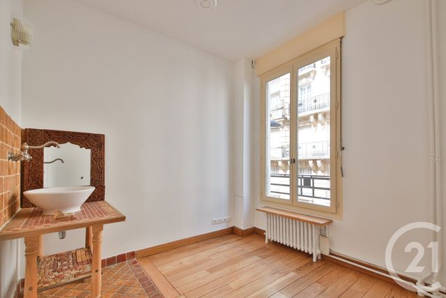 Appartement F3 à louer - 3 pièces - 64.91 m2 - PARIS - 75016 - ILE-DE-FRANCE - Century 21 Victor Hugo - Trocadéro