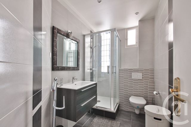 Appartement F3 à vendre - 3 pièces - 68.78 m2 - PARIS - 75016 - ILE-DE-FRANCE - Century 21 Victor Hugo - Trocadéro