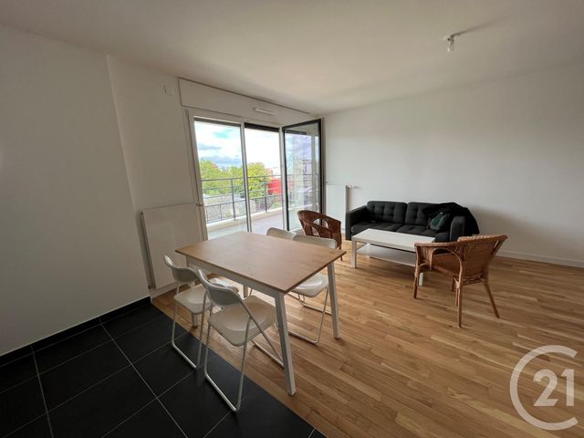 Appartement F3 à louer - 3 pièces - 61.76 m2 - ST OUEN - 93 - ILE-DE-FRANCE - Century 21 Victor Hugo - Trocadéro