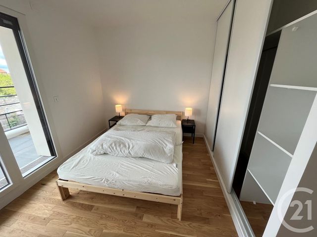 Appartement F3 à louer - 3 pièces - 61.76 m2 - ST OUEN - 93 - ILE-DE-FRANCE - Century 21 Victor Hugo - Trocadéro