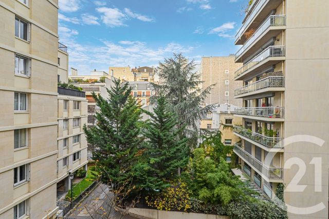 Appartement F5 à vendre - 5 pièces - 111.29 m2 - PARIS - 75016 - ILE-DE-FRANCE - Century 21 Victor Hugo - Trocadéro