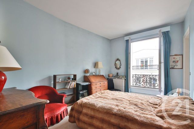 Appartement F5 à vendre - 5 pièces - 108.63 m2 - PARIS - 75016 - ILE-DE-FRANCE - Century 21 Victor Hugo - Trocadéro