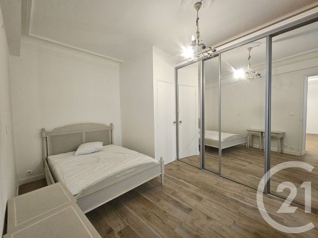 Appartement F6 à louer - 6 pièces - 128.3 m2 - PARIS - 75016 - ILE-DE-FRANCE - Century 21 Victor Hugo - Trocadéro
