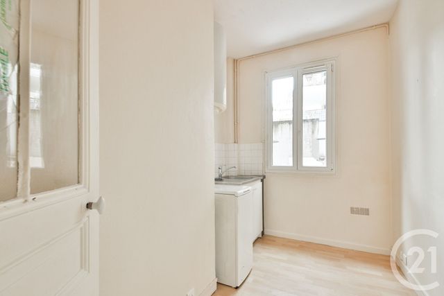 Appartement F2 à vendre - 2 pièces - 31.52 m2 - PUTEAUX - 92 - ILE-DE-FRANCE - Century 21 Victor Hugo - Trocadéro