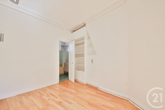 Appartement F2 à vendre - 2 pièces - 45.03 m2 - PARIS - 75016 - ILE-DE-FRANCE - Century 21 Victor Hugo - Trocadéro